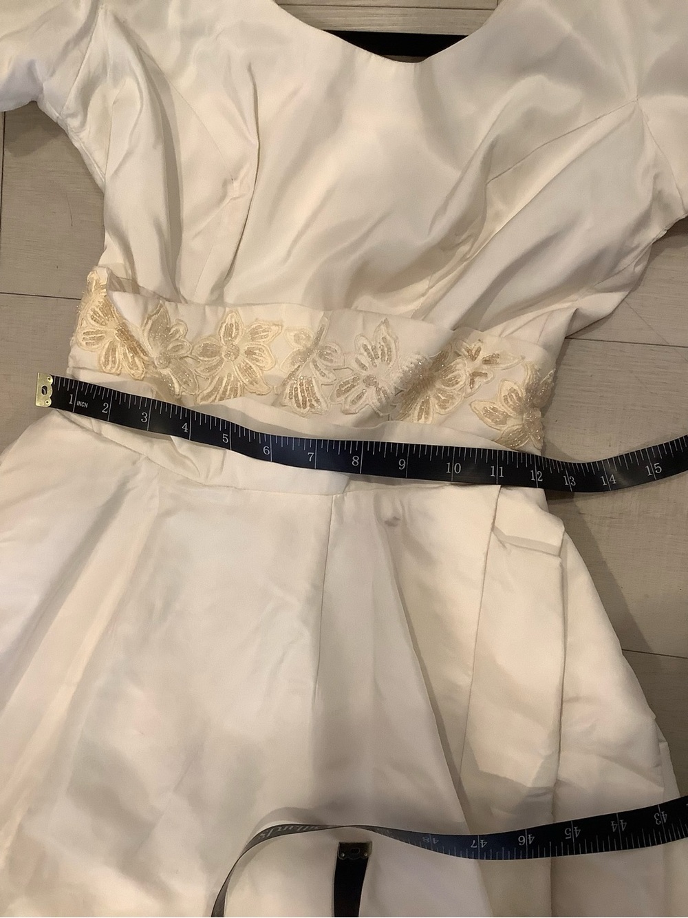 “C5” Vintage Ivory A-Line Dress with Bow Back - Picture 10 of 10